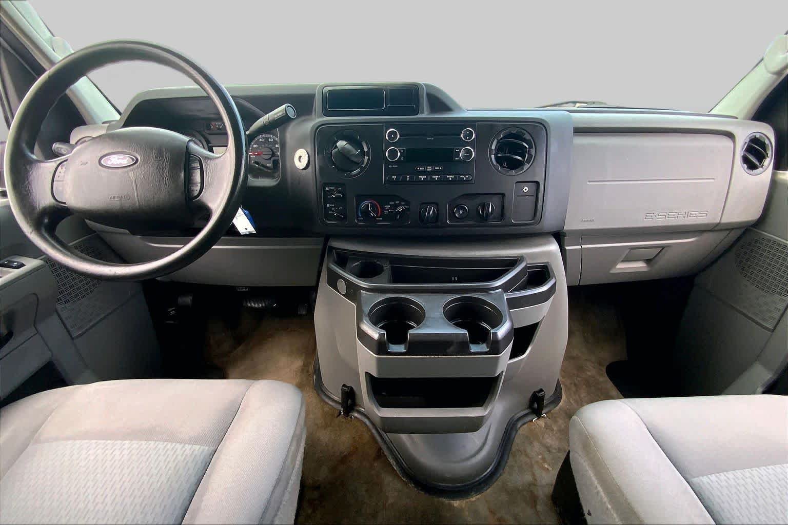 Used 2014 Oxford White Ford XLT image 15