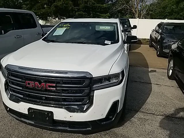 Used 2021 White GMC AT4 image 11