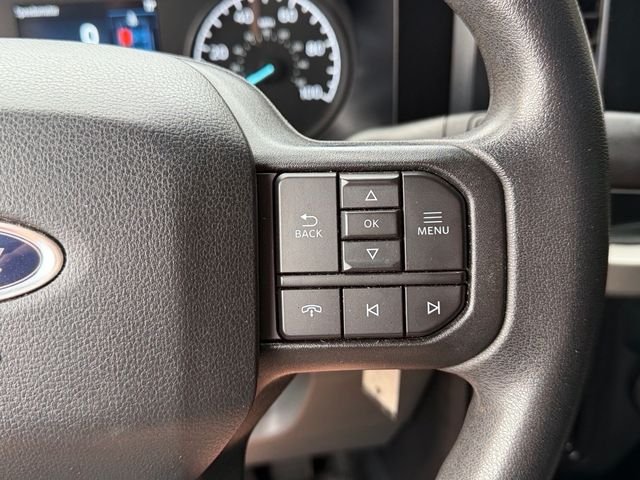 Used 2023 Black Metallic Ford XLT image 19