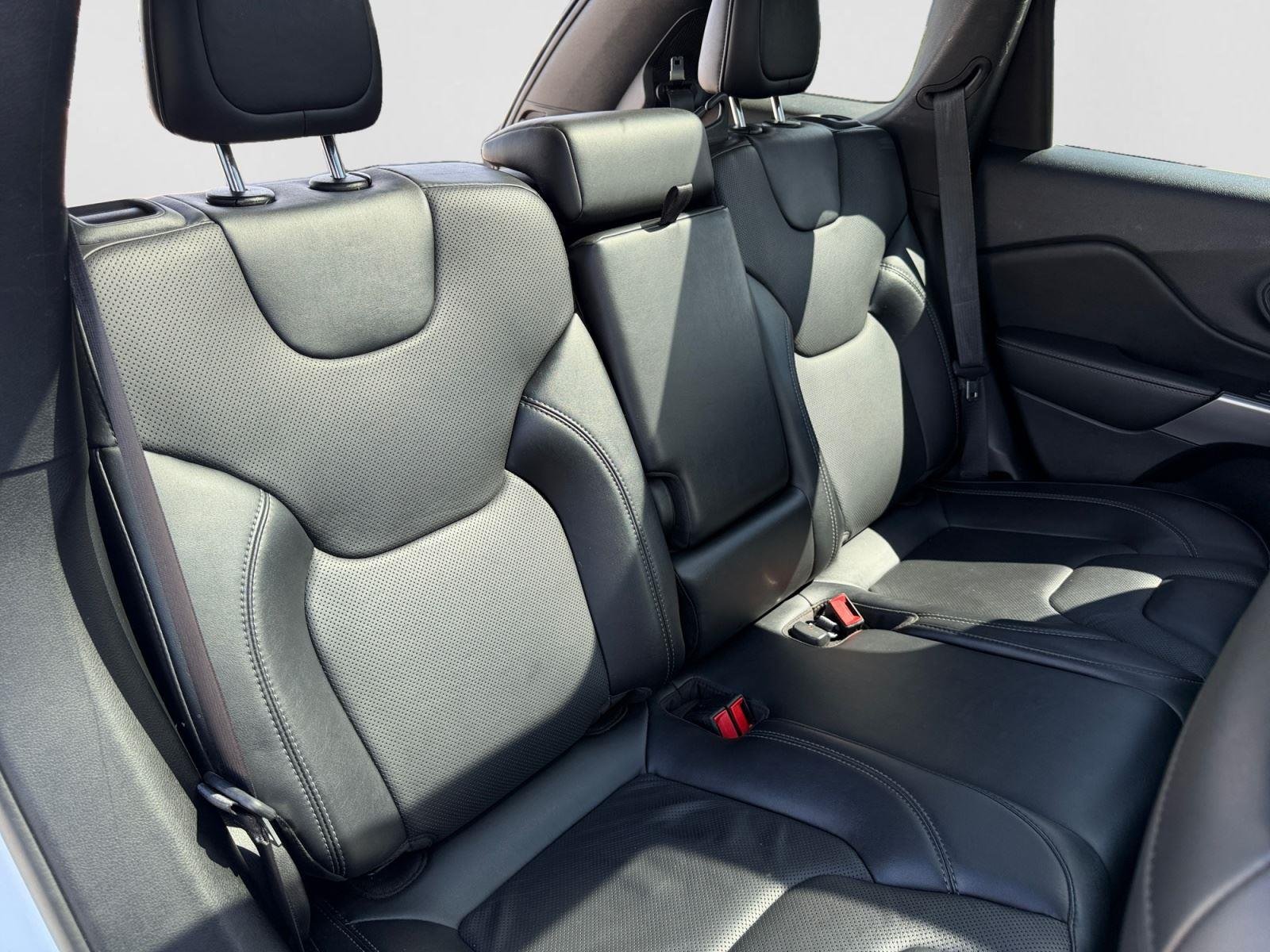 2022 Jeep Cherokee Limited - Photo 21
