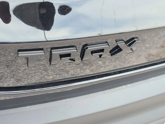 New 2026 Mosaic Black Metallic Chevrolet LT image 33