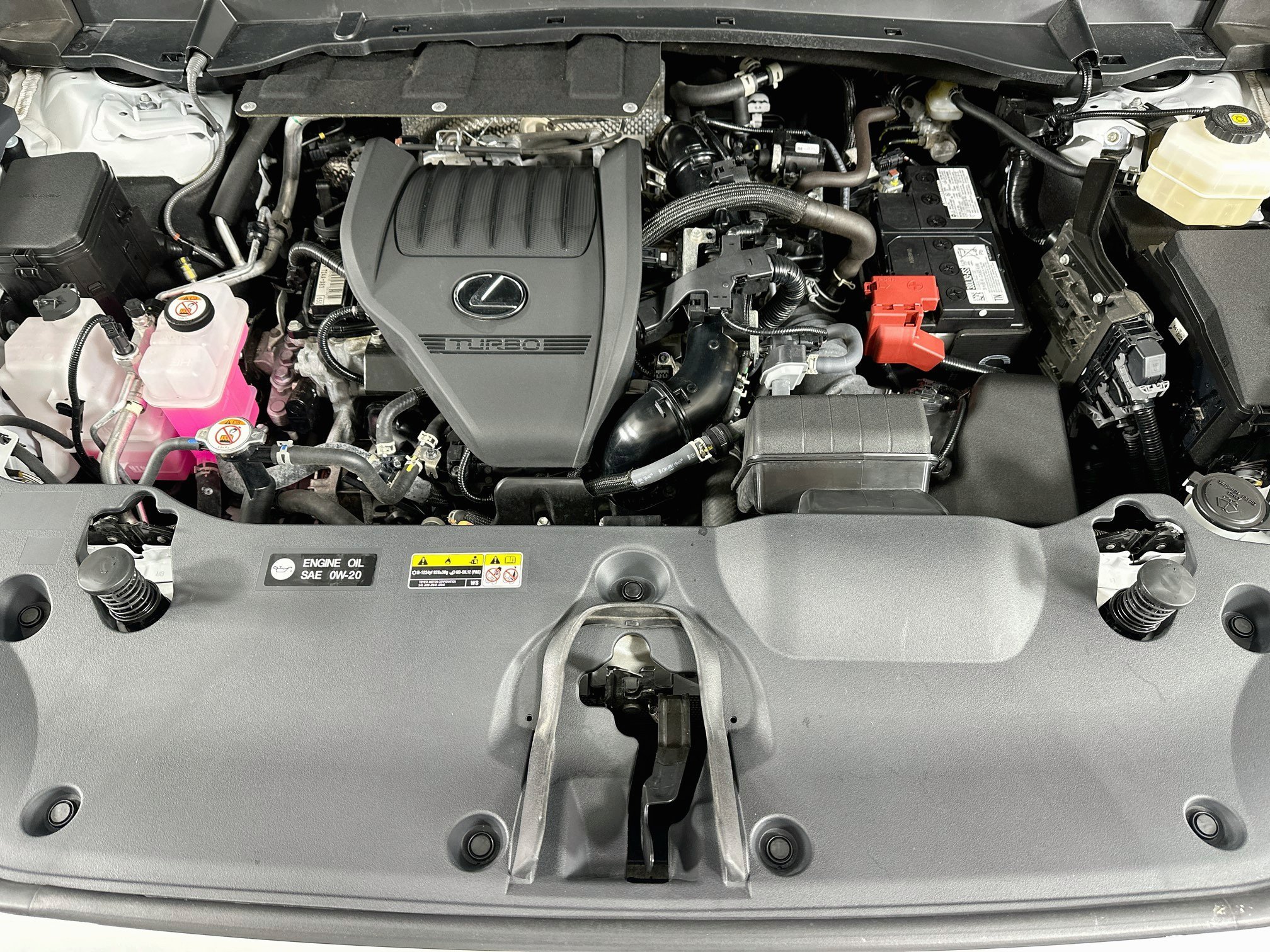 Certified Used 2025 Pearl Lexus 350 Luxury image 31