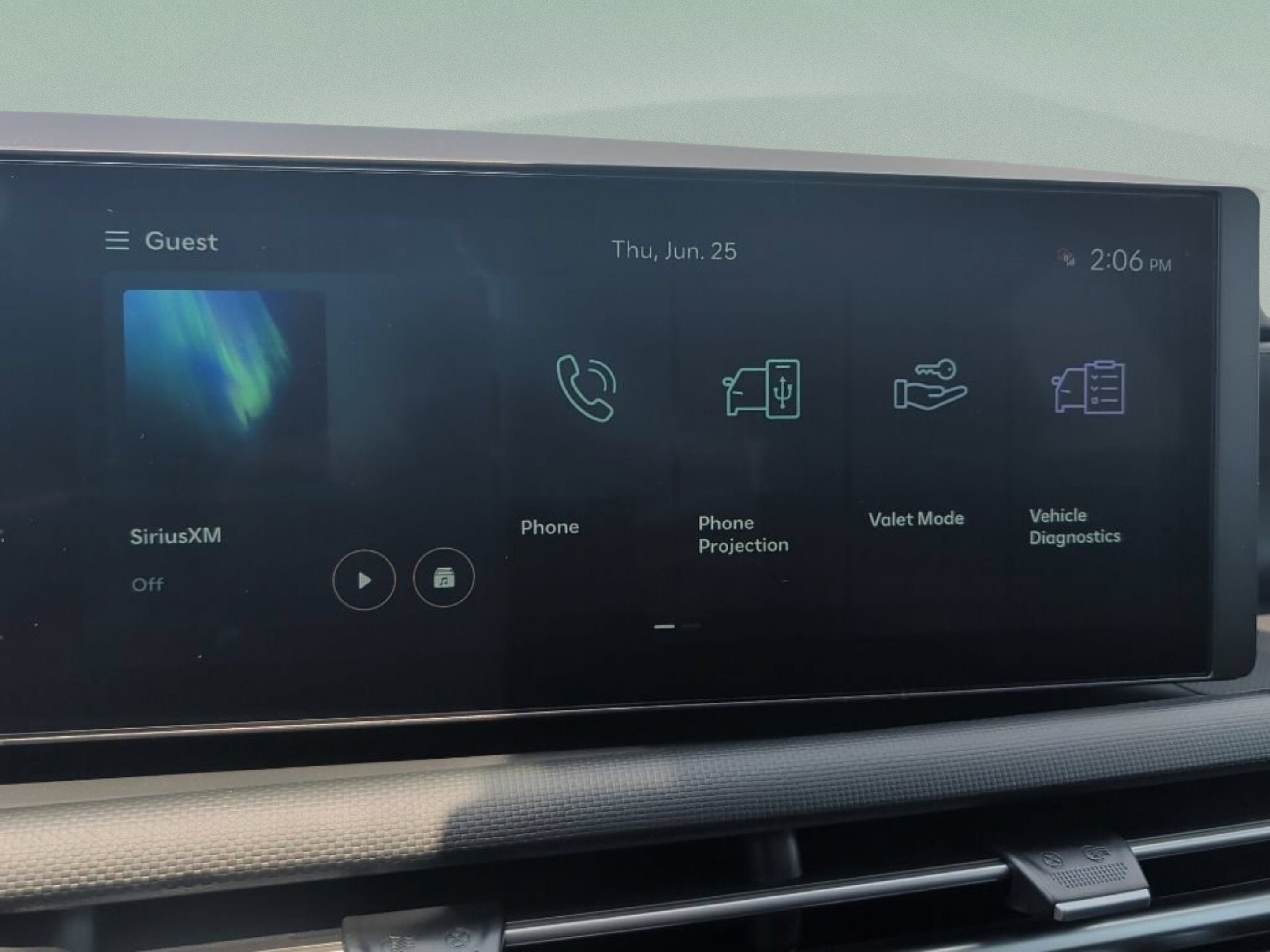 New 2026 Hampton Gray Hyundai SEL Plus image 21