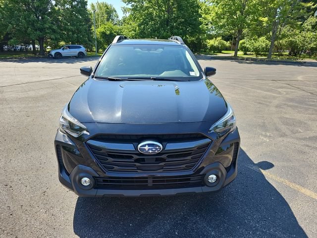 Used 2023 Crystal Black Silica Subaru Premium image 8