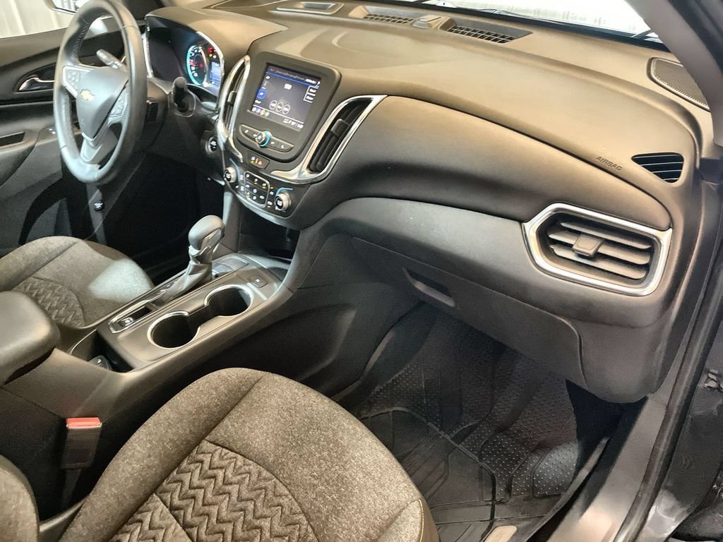 Used 2023 Iron Gray Metallic Chevrolet LT image 27