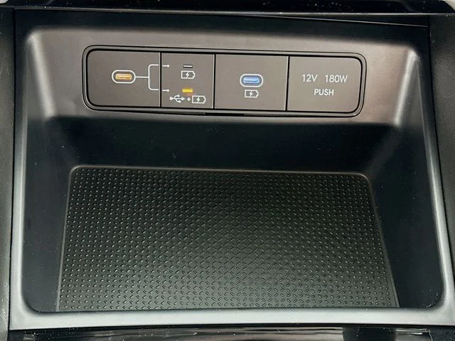 New 2026 Hyundai TUCSON SEL