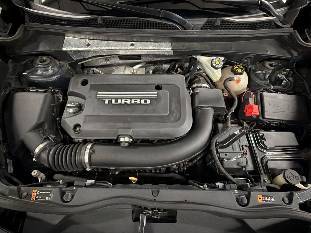 Used 2019 Gray Cadillac Premium Luxury image 21