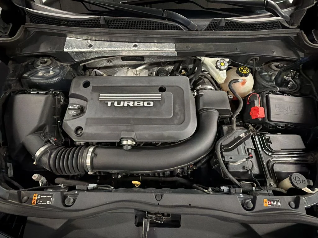 Used 2019 Gray Cadillac Premium Luxury image 21