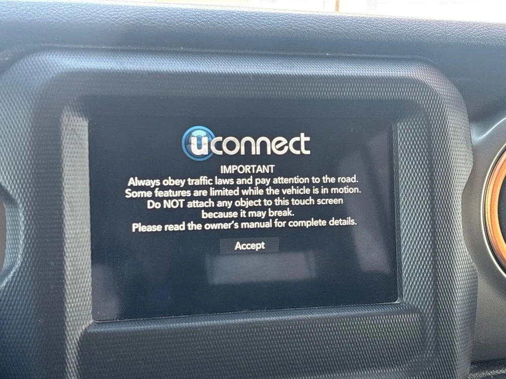 Used 2018 Orange Jeep Unlimited Rubicon image 11