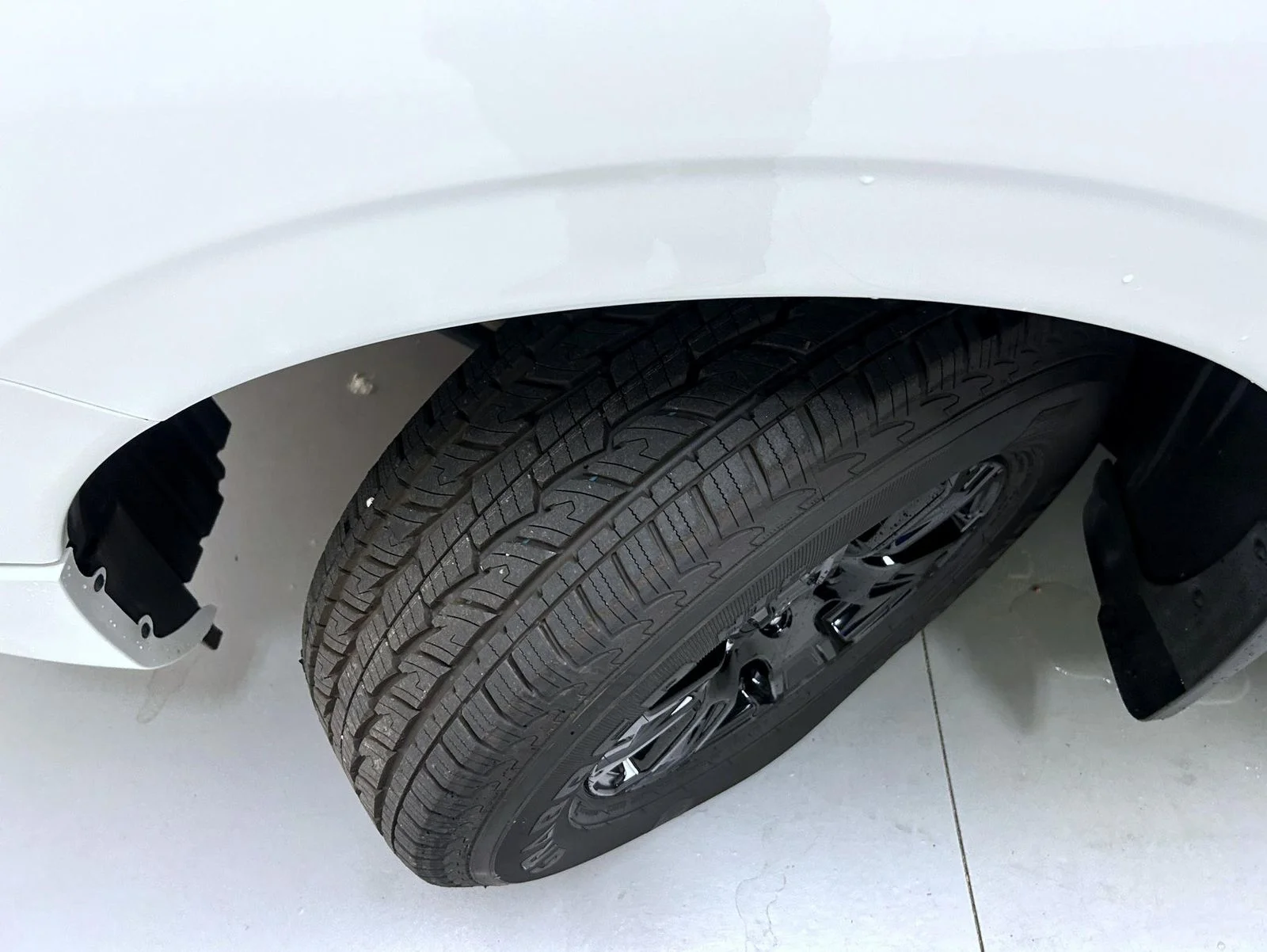 Used 2021 White Nissan SV image 24