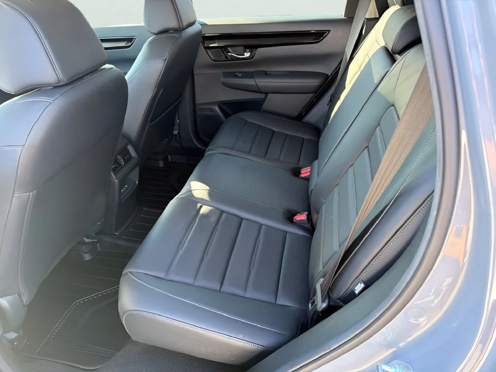 Used 2025 Urban Gray Pearl Honda EX-L image 11