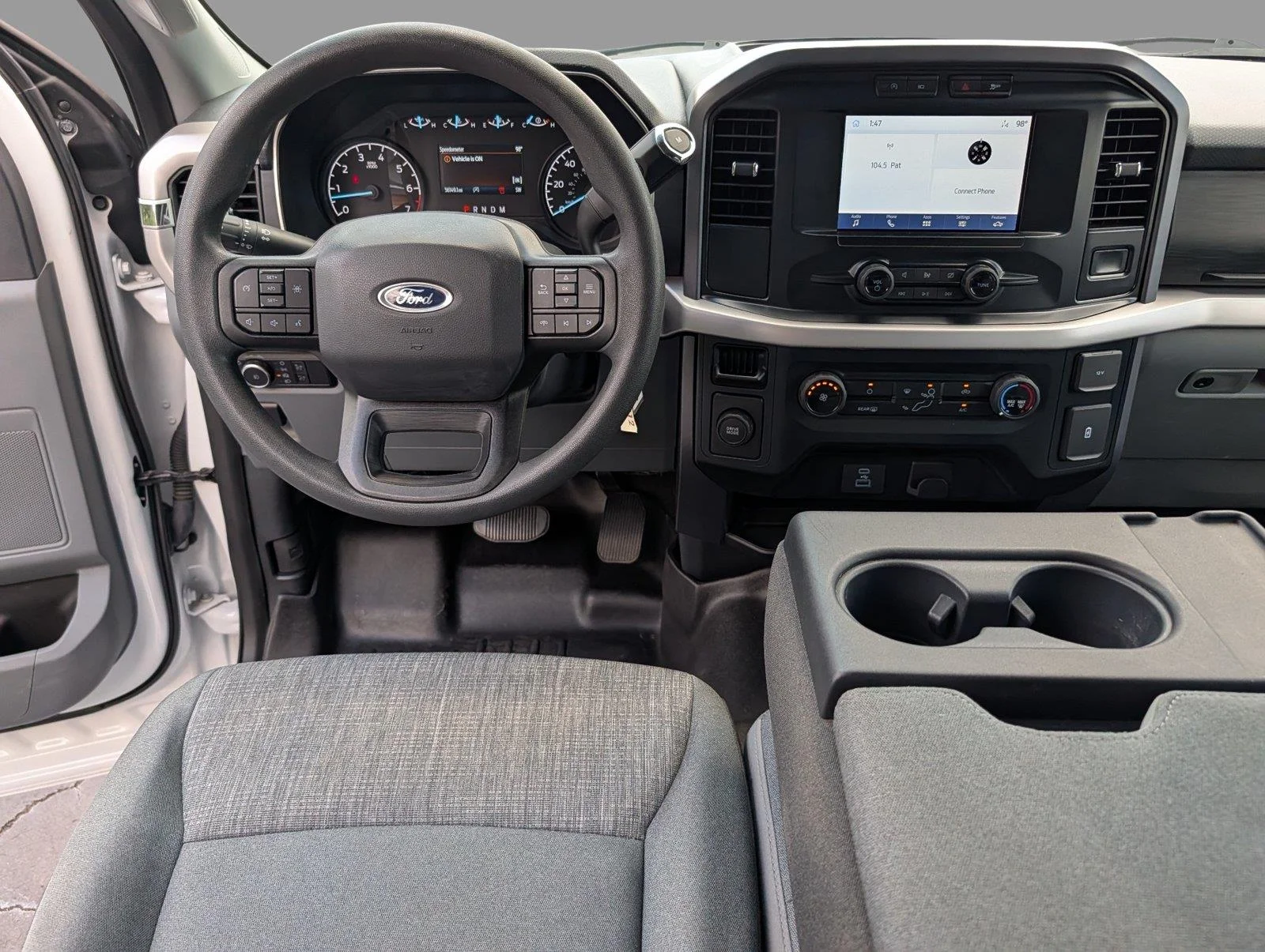 Used 2022 Oxford White Ford XLT image 18