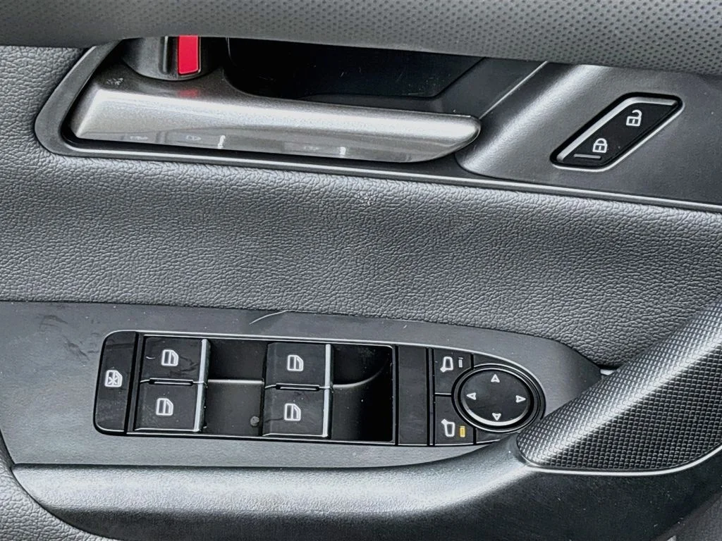 New 2026 Jet Black Mica Mazda 2.5 S Preferred AWD image 18