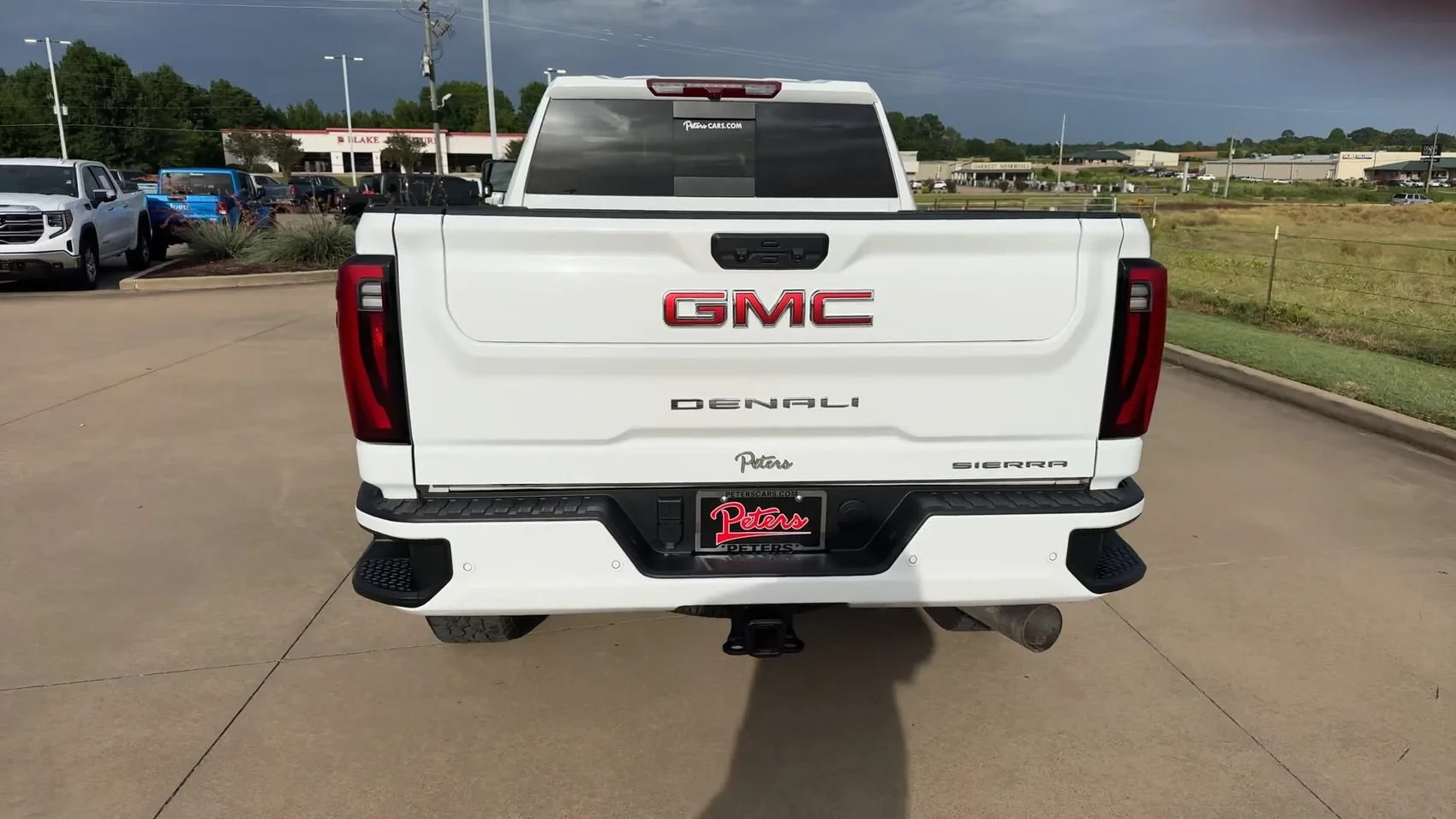 Used 2025 White GMC Denali image 7