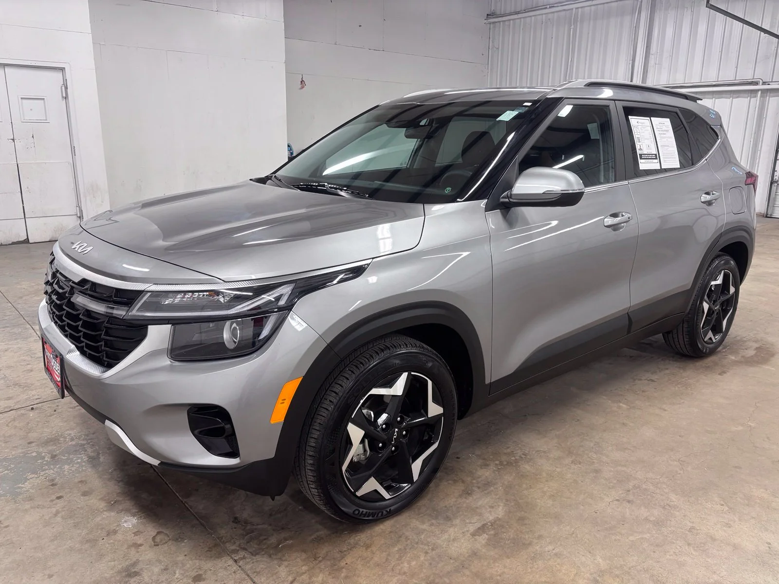 Used 2026 Gray Kia EX image 3
