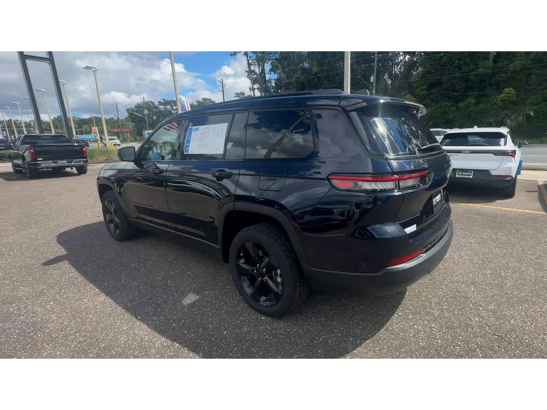 Used 2024 Black Jeep Limited image 4