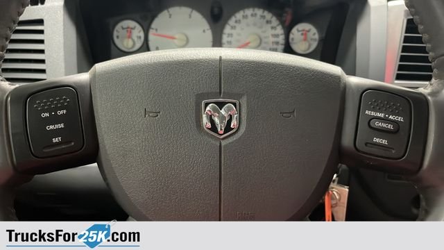 Used 2007 Bright White Dodge SLT image 15