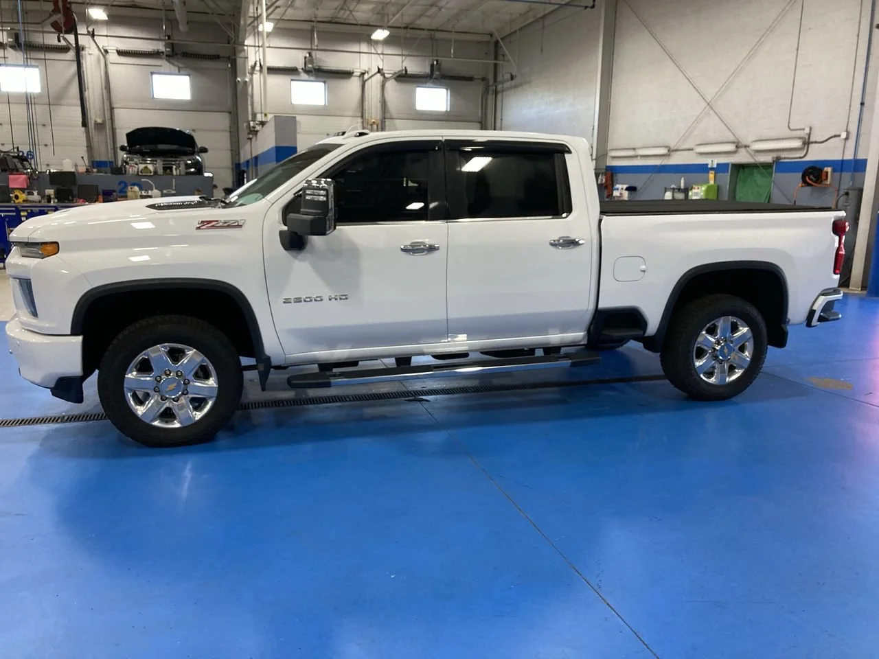 Used 2021 Summit White Chevrolet LTZ image 4