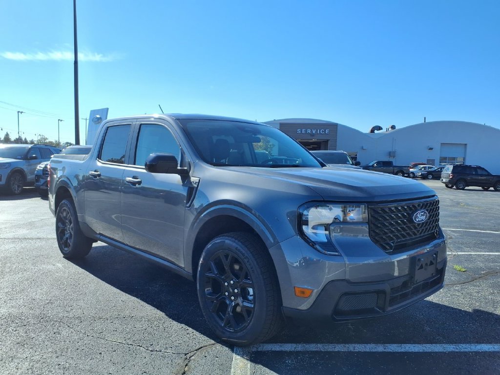 New 2026 Carbonized Gray Metallic Ford XLT image 5