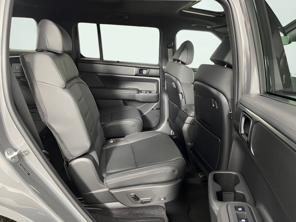 2026 Hyundai Santa Fe Calligraphy - Photo 11