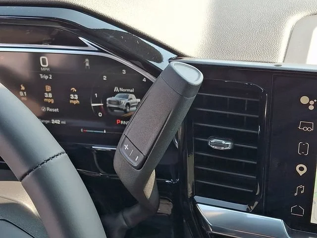 New 2026 Summit White GMC Elevation image 14