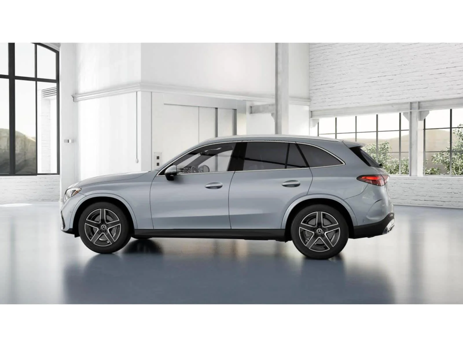 Used 2026 Cirrus Silver Metallic Mercedes-Benz GLC 300 image 32