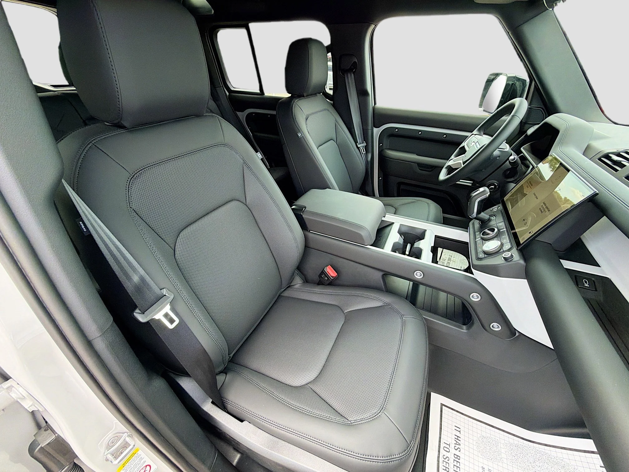 New 2026 Borasco Grey Metallic Land Rover S image 13