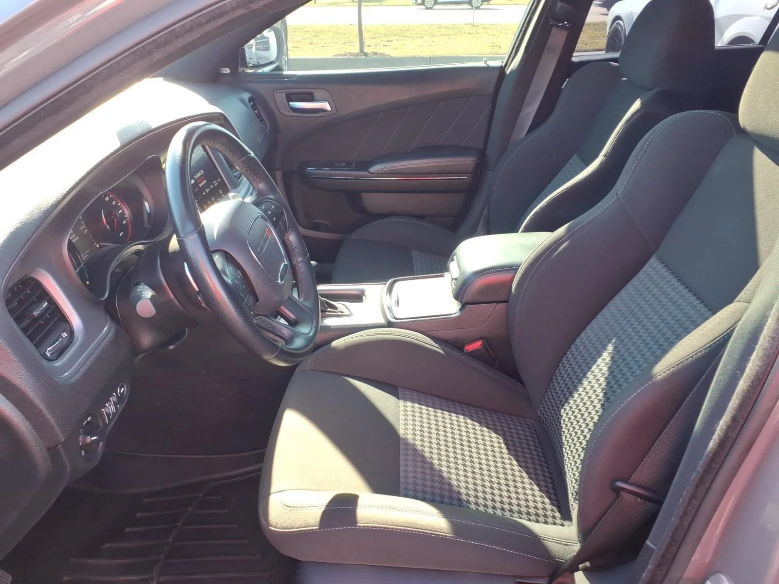 Used 2023 Destroyer Gray Clearcoat Dodge R/T image 24