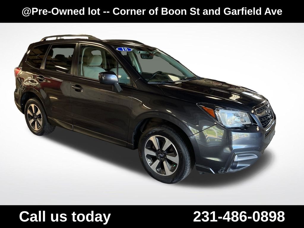 Used 2018 Gray Subaru 2.5i Premium image 7
