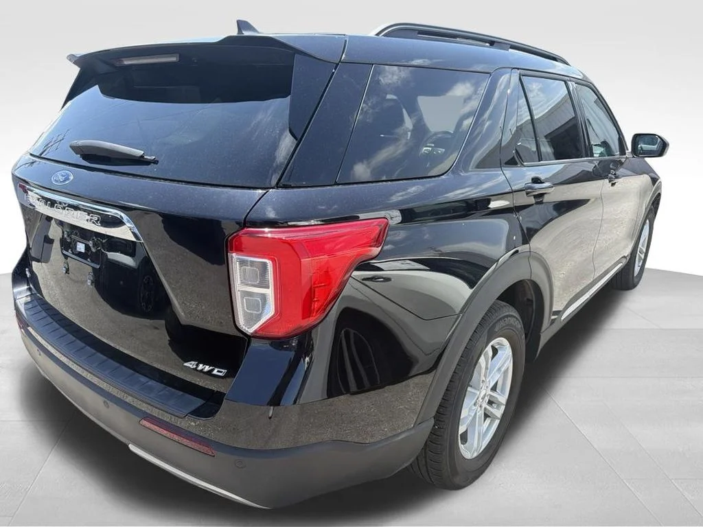 Used 2024 Black Ford XLT image 22