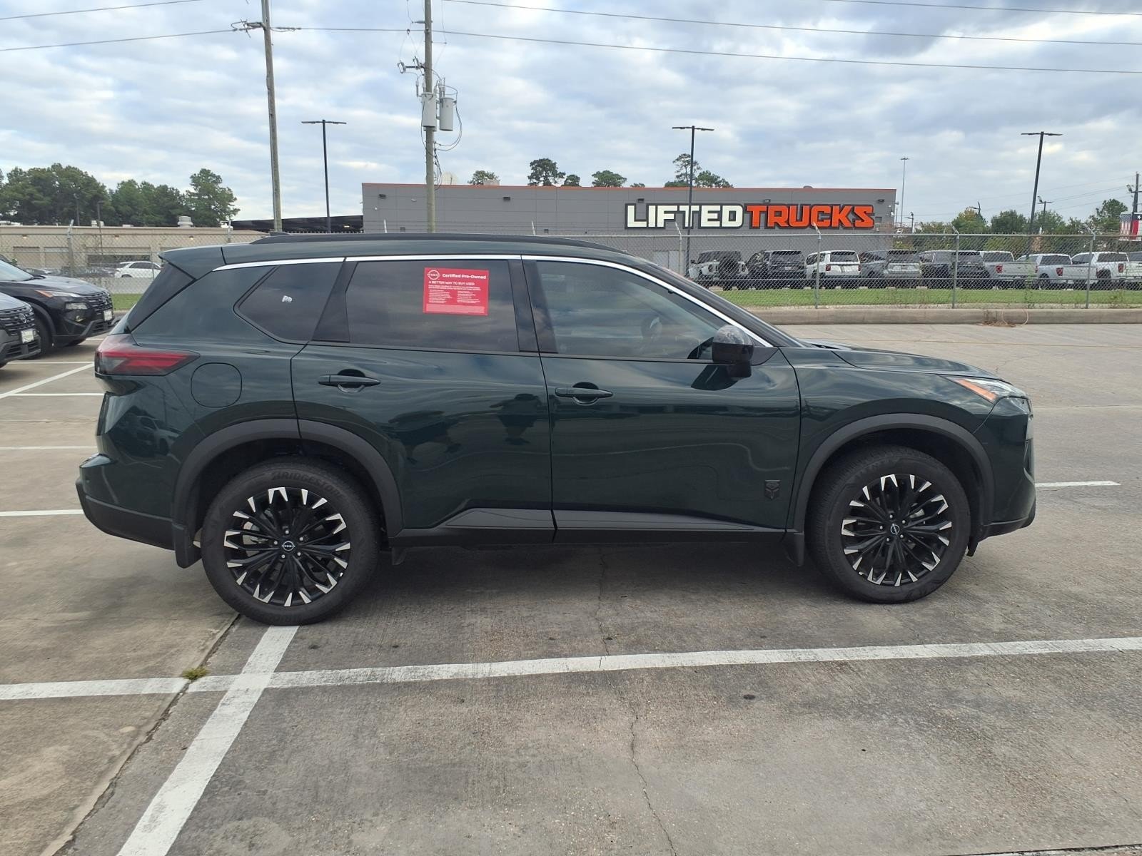 2026 Nissan Rogue photo 10 of 28