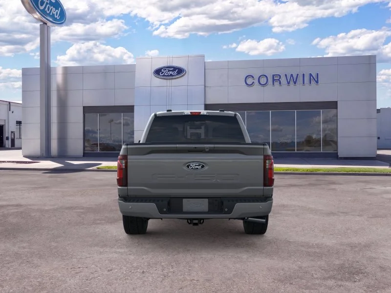 New 2026 Carbonized Gray Metallic Ford XLT image 7