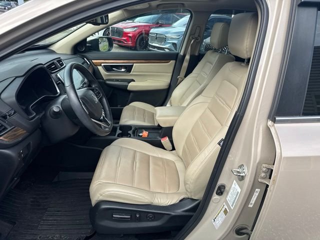 Certified Used 2018 White Diamond Pearl Honda Touring image 18