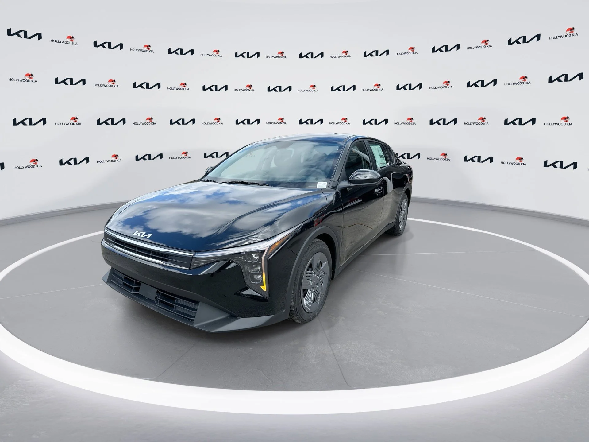 New 2026 Aurora Black Pearl Kia LX image 4