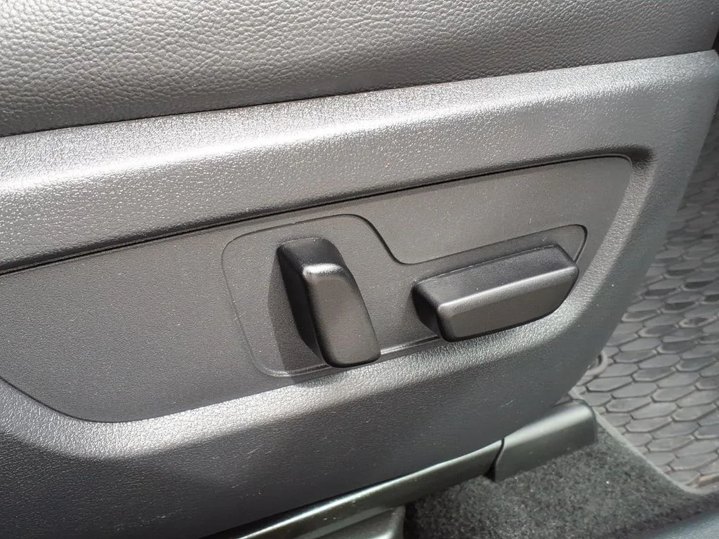Used 2024 Wind Chill Pearl Mazda 2.5 Turbo Premium Plus Package image 6