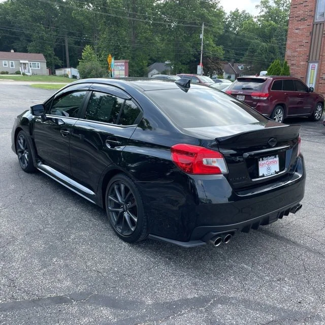 Used 2019 Crystal Black Silica Subaru Limited image 6