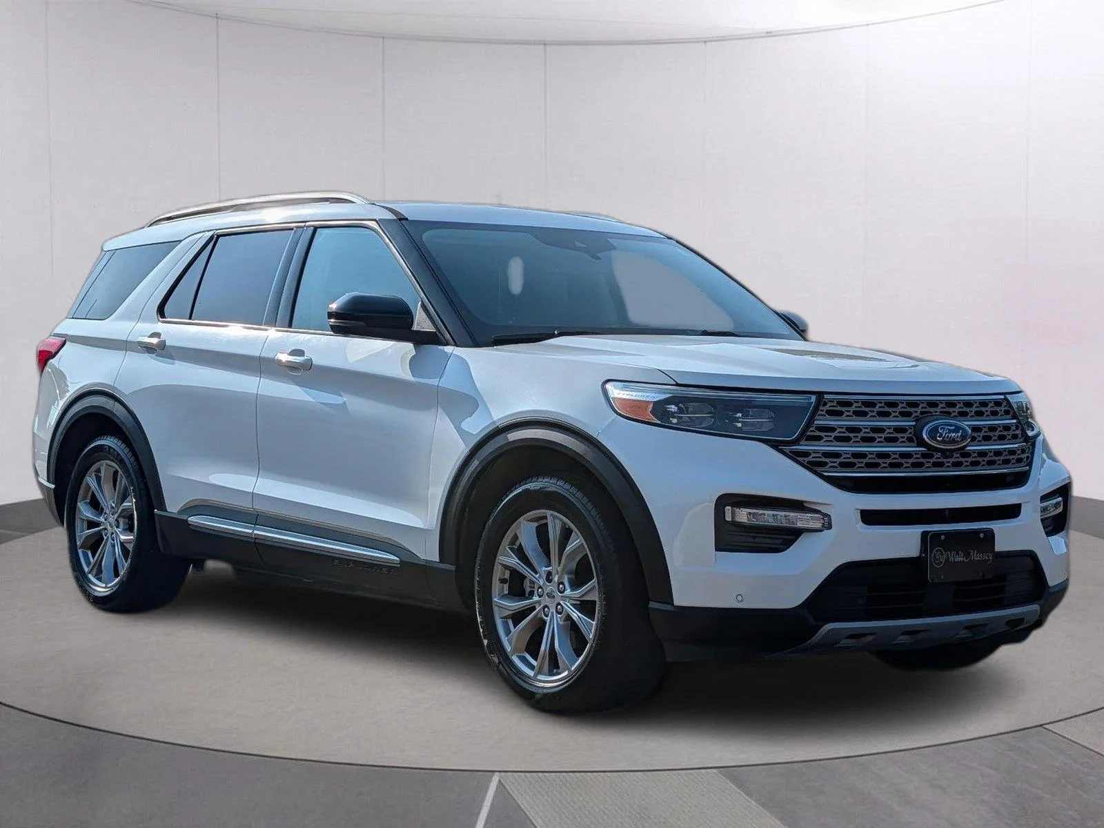 Used 2021 Star White Metallic Tri-Coat Ford Limited image 8