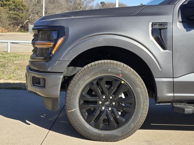 New 2026 Carbonized Gray Metallic Ford XLT image 26