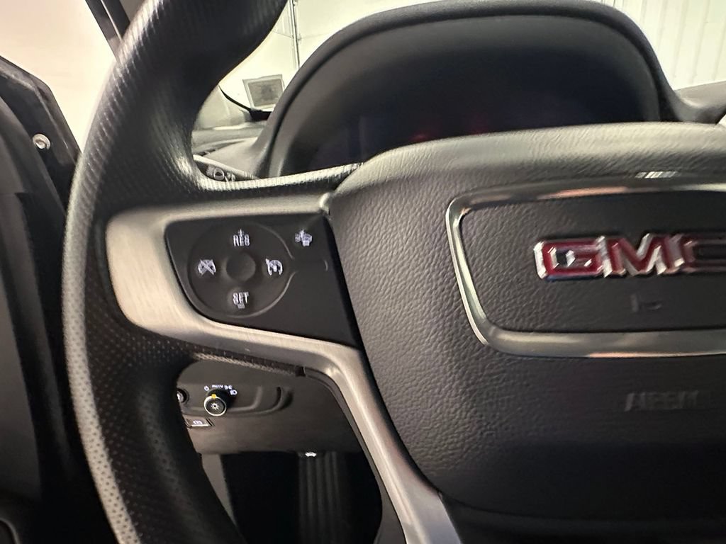 Used 2023 Ebony Twilight Metallic GMC SLE image 33