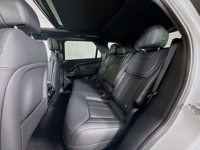 New 2026 Fuji White Land Rover Dynamic SE image 24