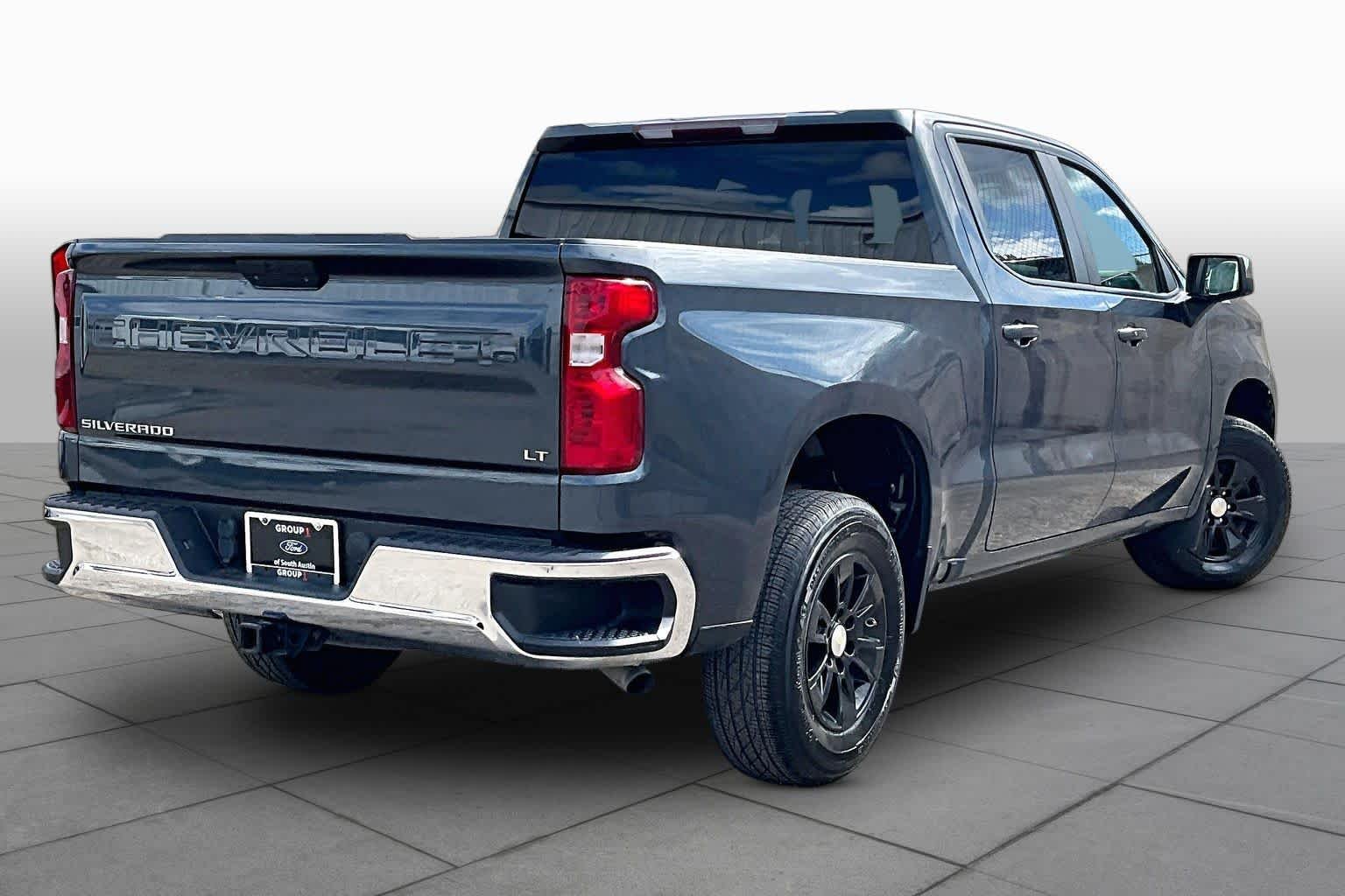 Used 2021 Shadow Gray Metallic Chevrolet LT image 13