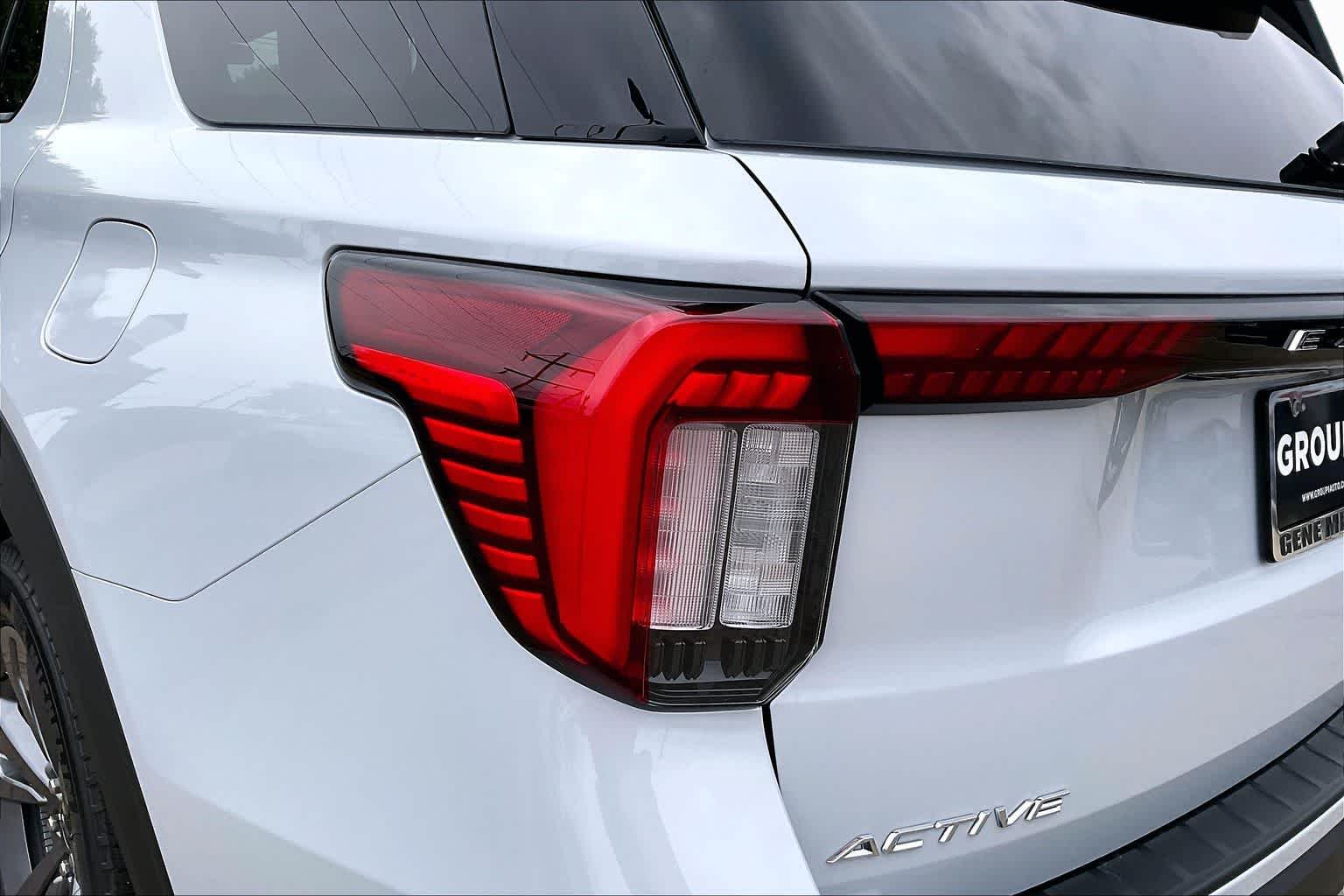 New 2026 Space White Metallic Ford Active image 14