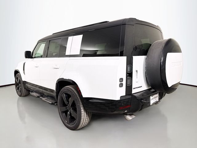 2026 Land Rover Defender V8 - Photo 7