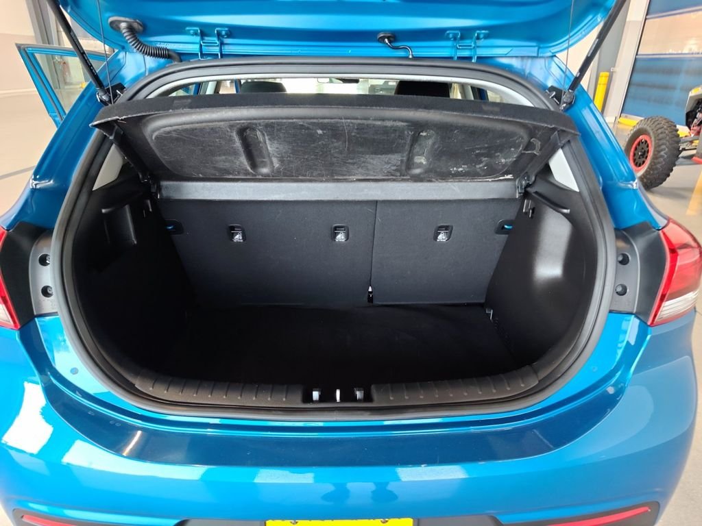 Certified Used 2022 Blue Kia S image 23