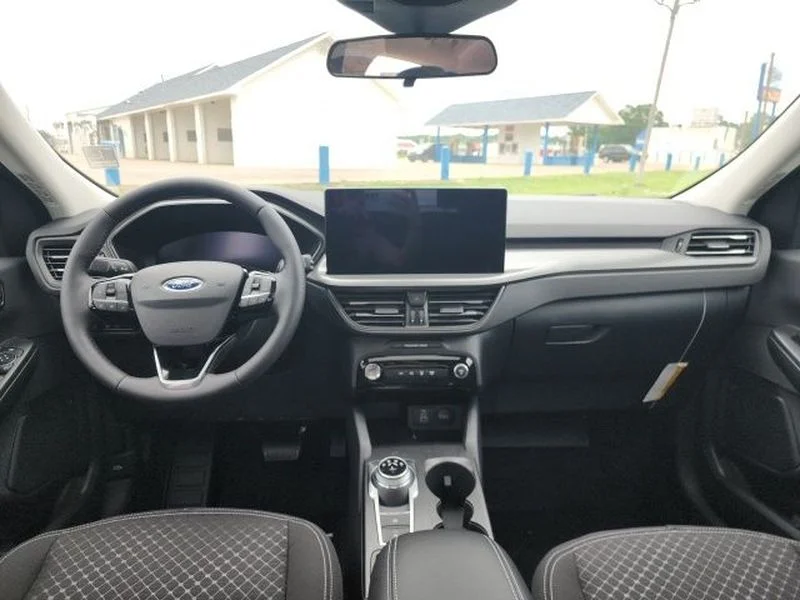 Used 2024 Agate Black Metallic Ford Active™ image 11