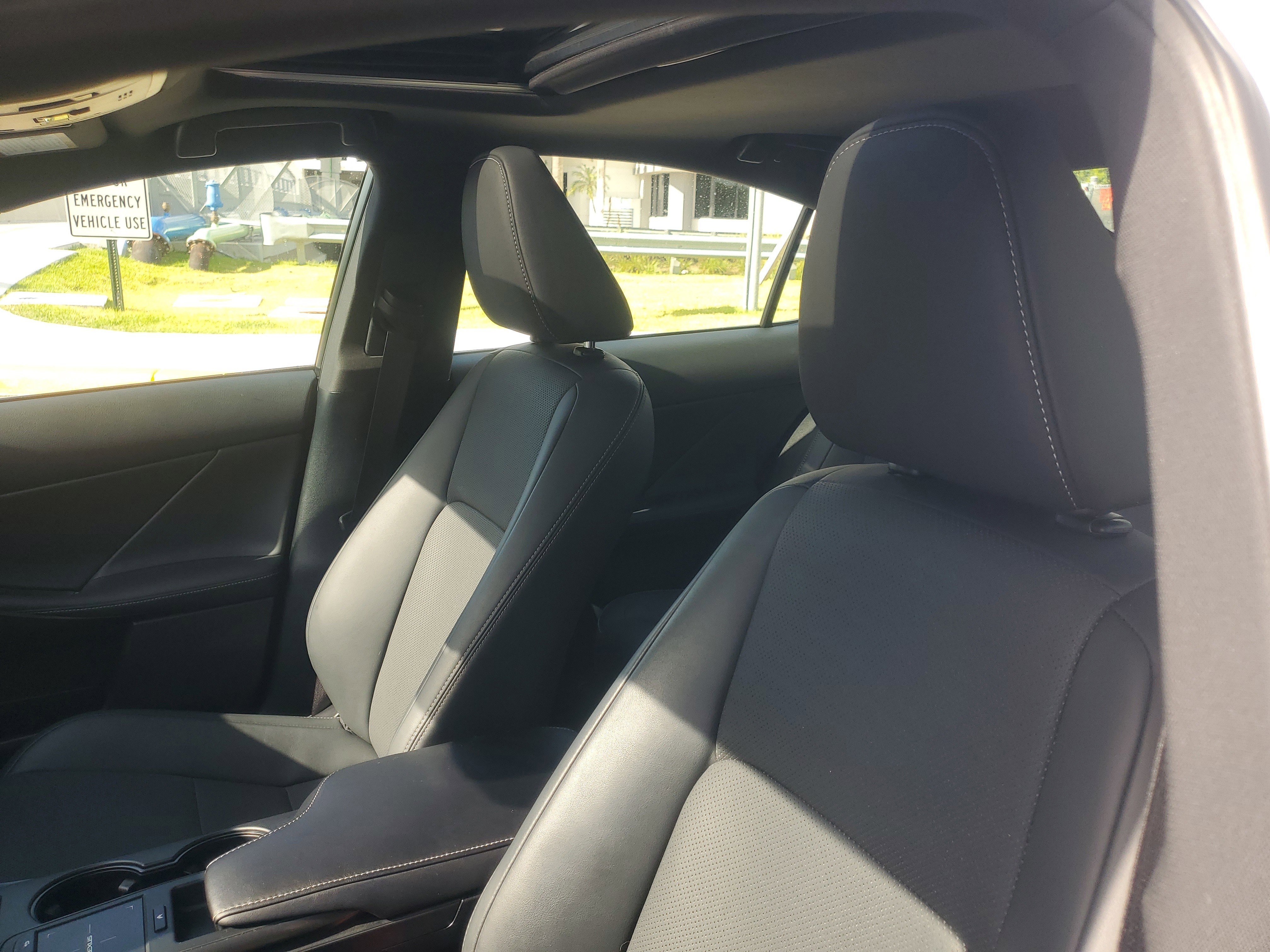 Used 2023 White Pearl Lexus IS 300 image 16