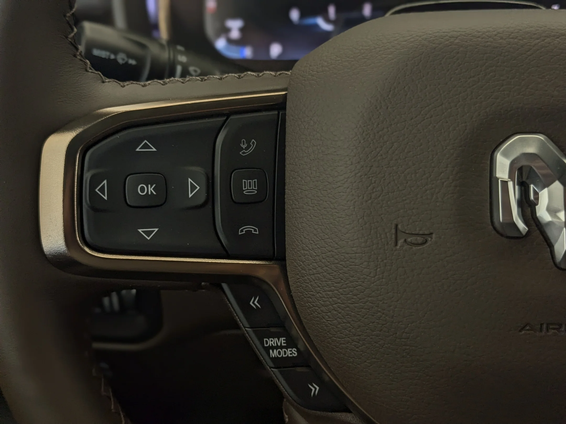 New 2026 White RAM Limited Longhorn - - Longhorn Leather - Body-Colour Bumper Grp - Heated Seats & More! image 16