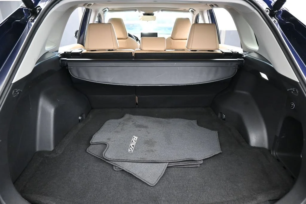 Used 2025 Blueprint Toyota XLE Premium image 38