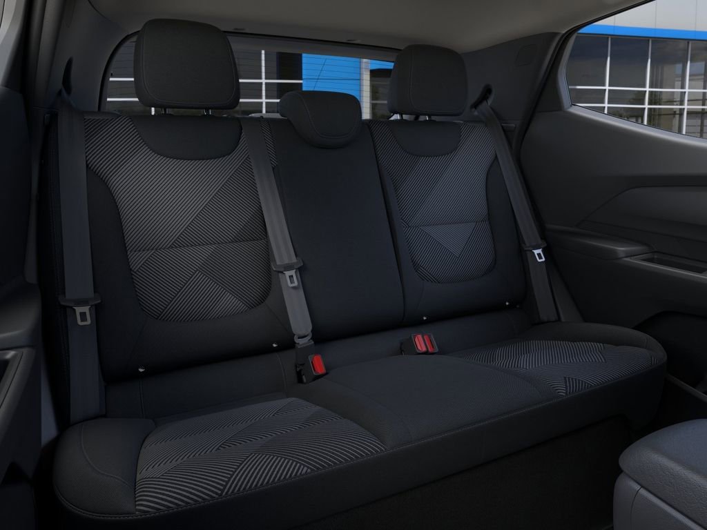 New 2027 Sterling Grey Metallic Chevrolet LT image 19
