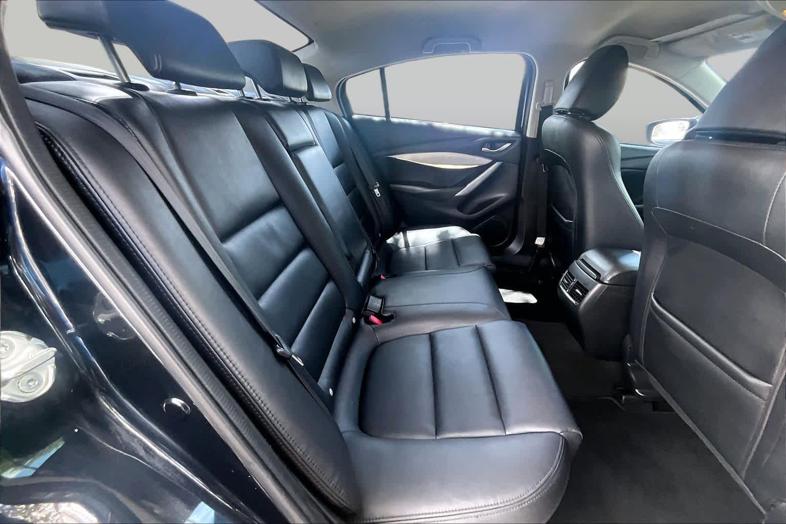 Used 2014 Jet Black Mica Mazda i Touring image 20